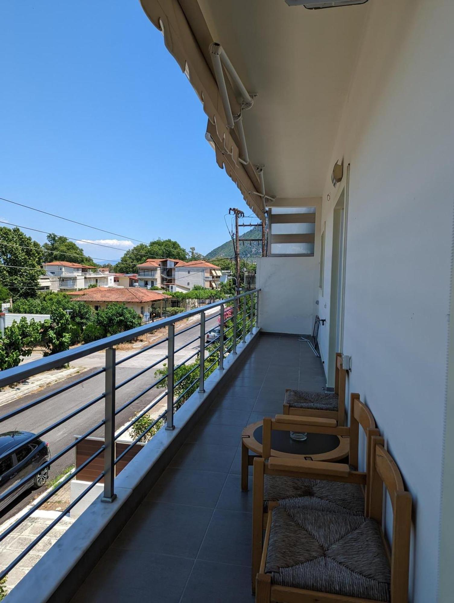 Samaras Apartments In Kamena Vourla Exterior foto