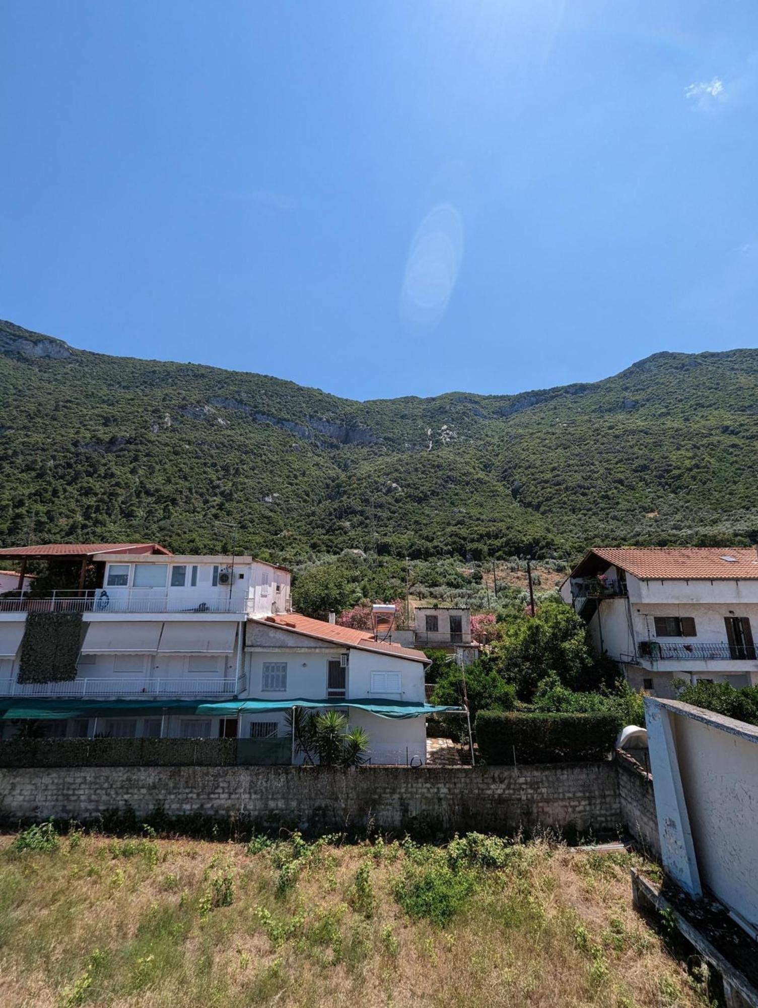Samaras Apartments In Kamena Vourla Exterior foto