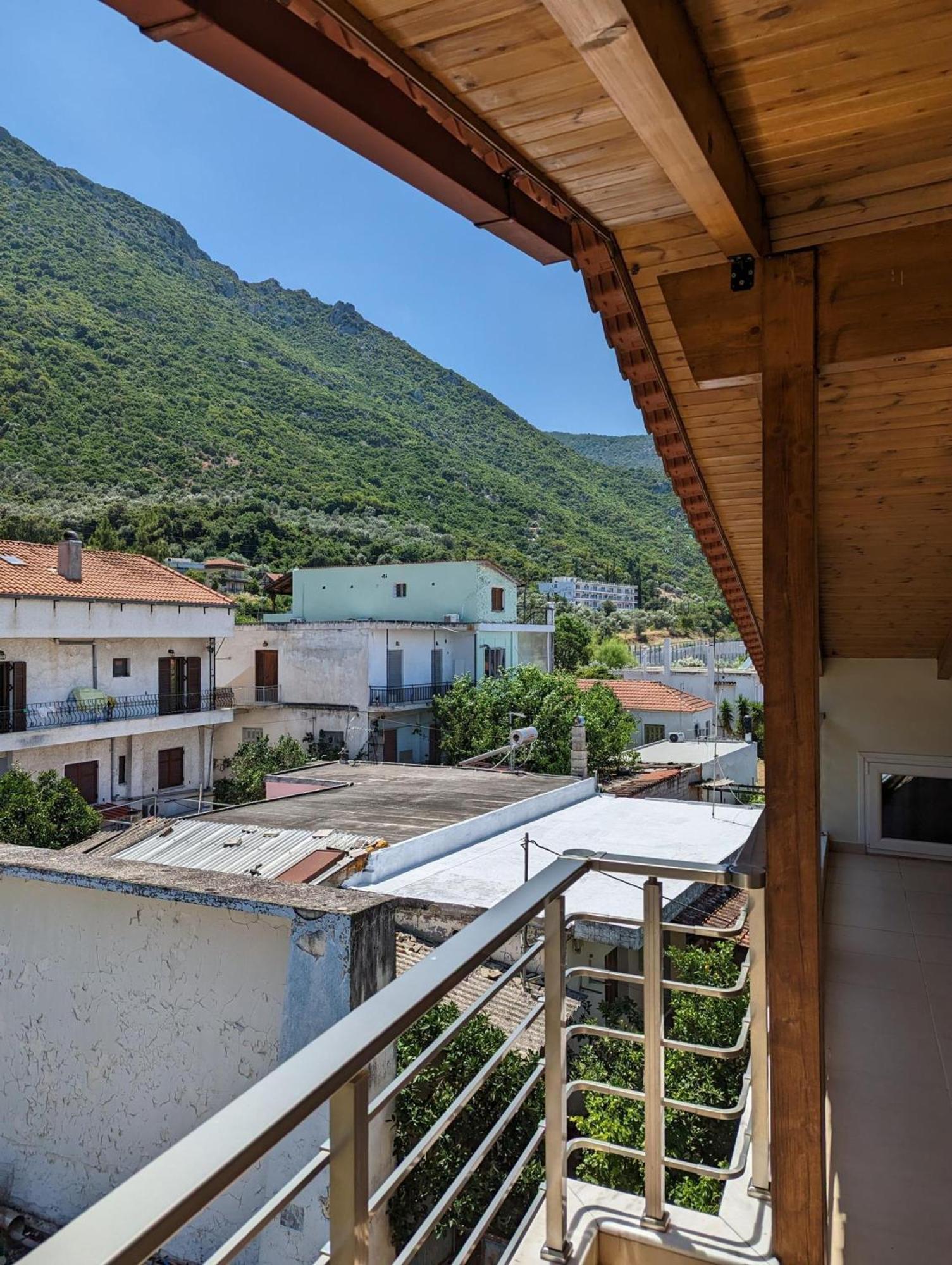 Samaras Apartments In Kamena Vourla Exterior foto